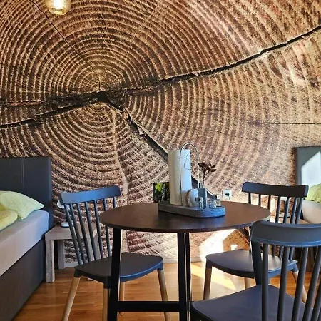 3611 Haus 2 F Habruck